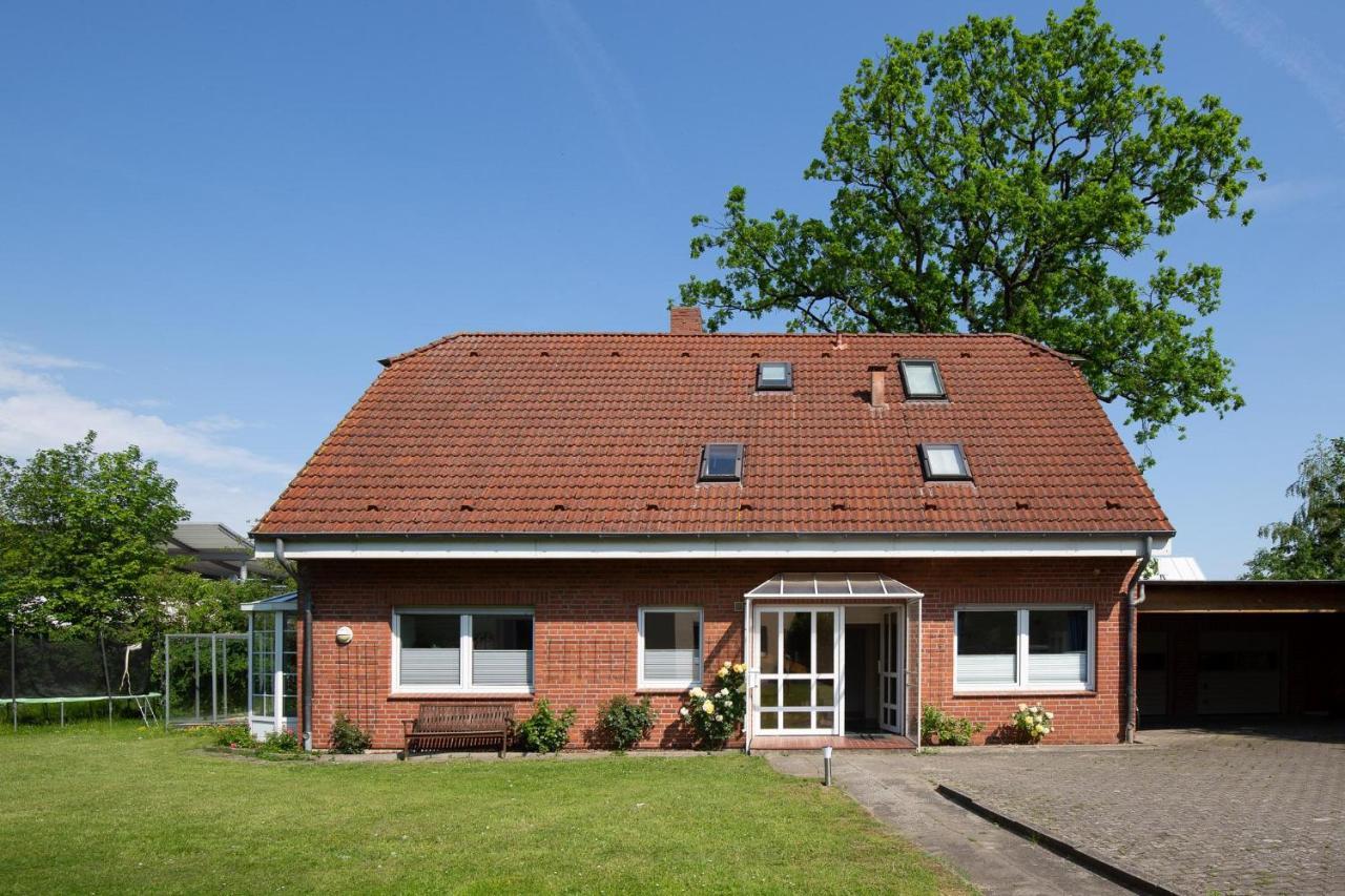 Ferienhaus Glockenstrasse Ferienwohnung Ostseehoehe Appartement 1 Scharbeutz Esterno foto