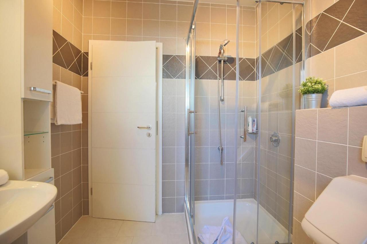 Ferienhaus Glockenstrasse Ferienwohnung Ostseehoehe Appartement 1 Scharbeutz Esterno foto