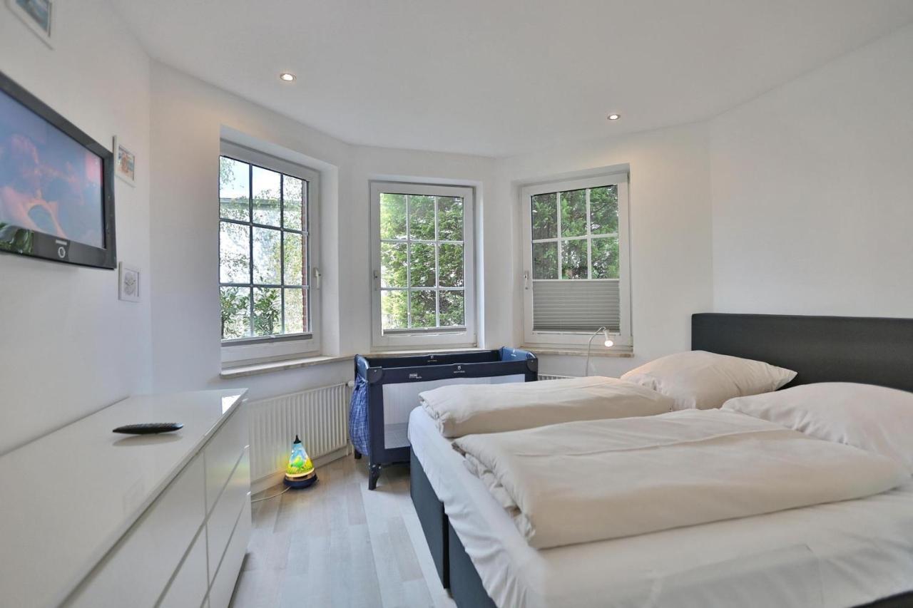 Ferienhaus Glockenstrasse Ferienwohnung Ostseehoehe Appartement 1 Scharbeutz Esterno foto